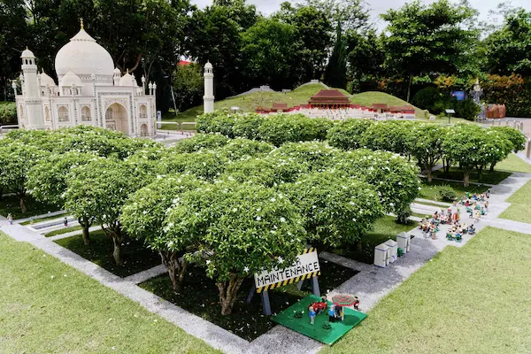 Taj Mahal garden